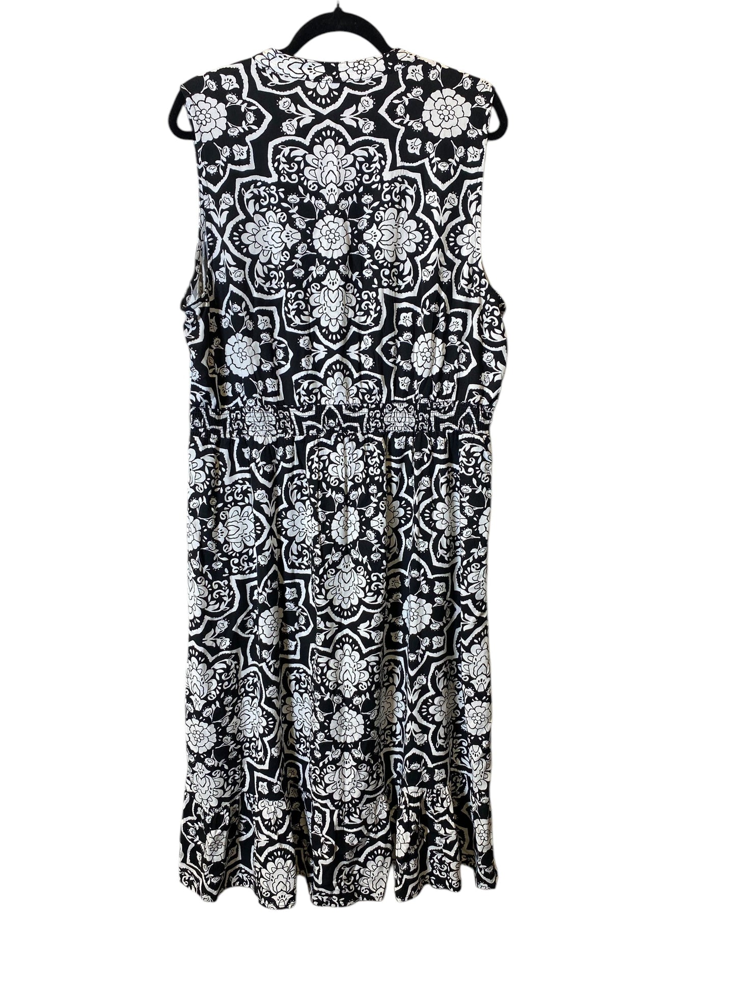 Dress Casual Maxi By Croft And Barrow In Black & White, Size: Xl