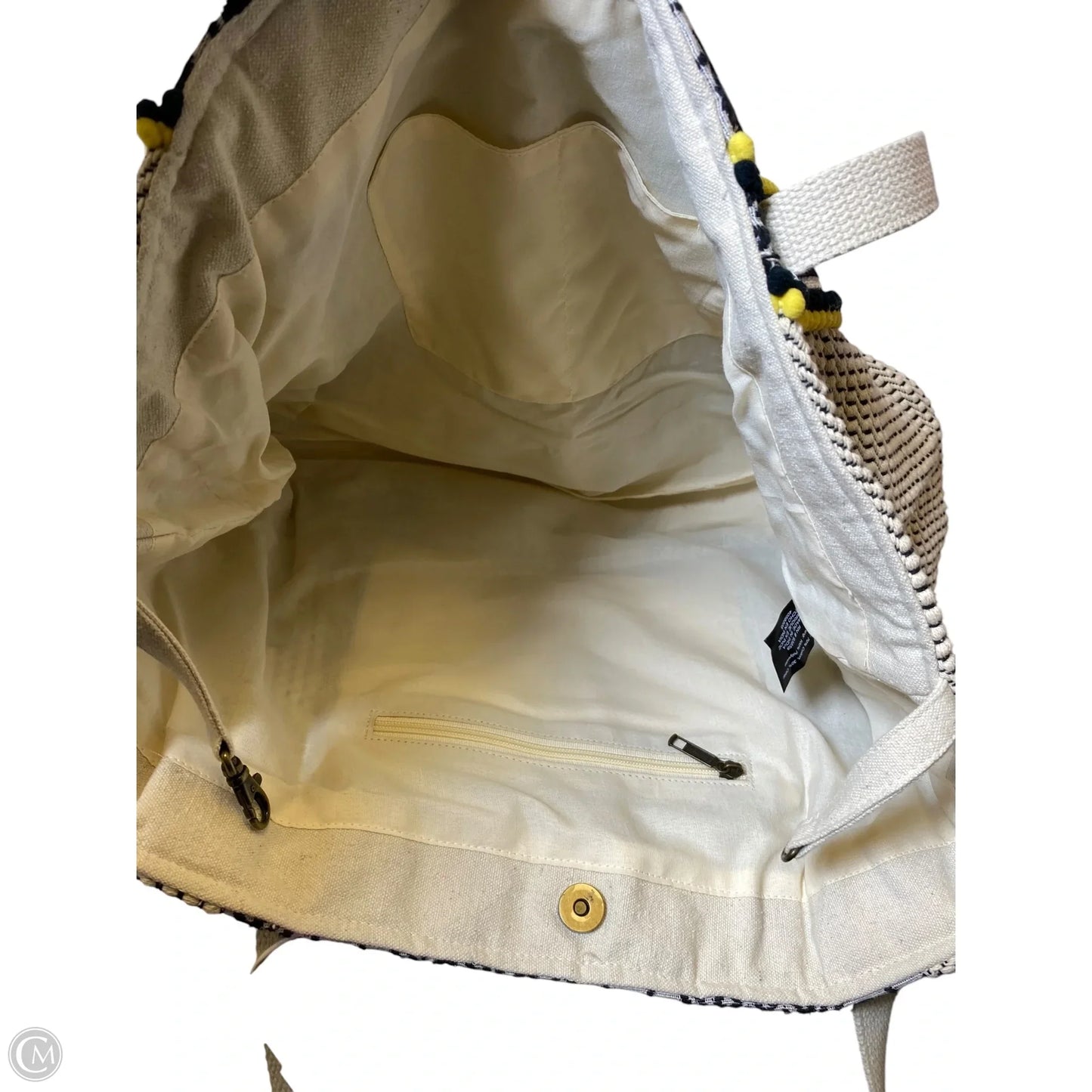 Tote By Clothes Mentor, Size: Large