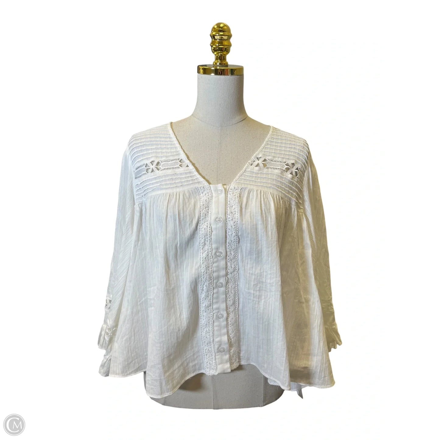 Top Long Sleeve By Clothes Mentor In White, Size: S