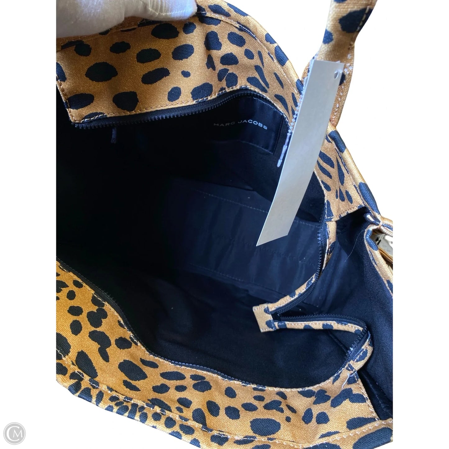 Tote Luxury Designer By Marc Jacobs, Size: Large