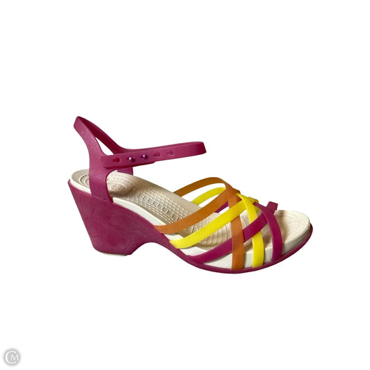 Shoes Heels Block By Crocs In Multi-colored, Size: 8