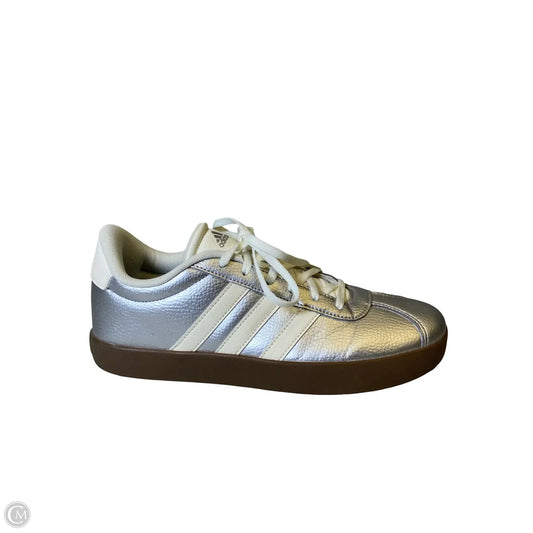 Shoes Athletic By Adidas In Cream & Silver, Size: 7