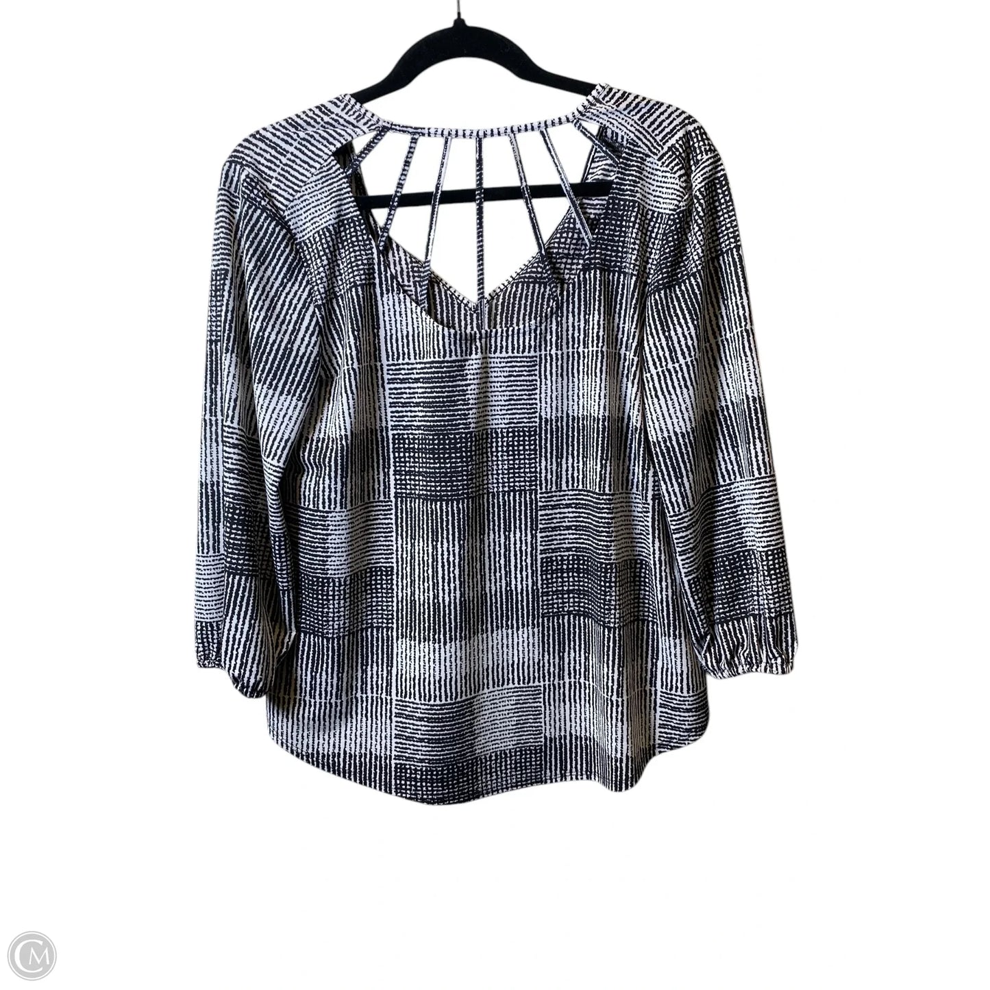 Top Long Sleeve By Cato In Black & White, Size: M