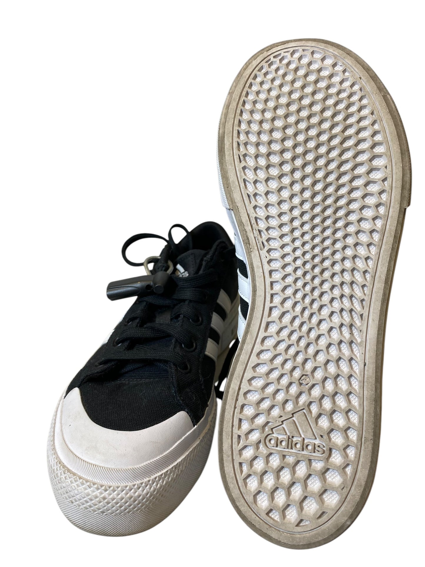 Shoes Flats By Adidas In Black & White, Size: 7.5