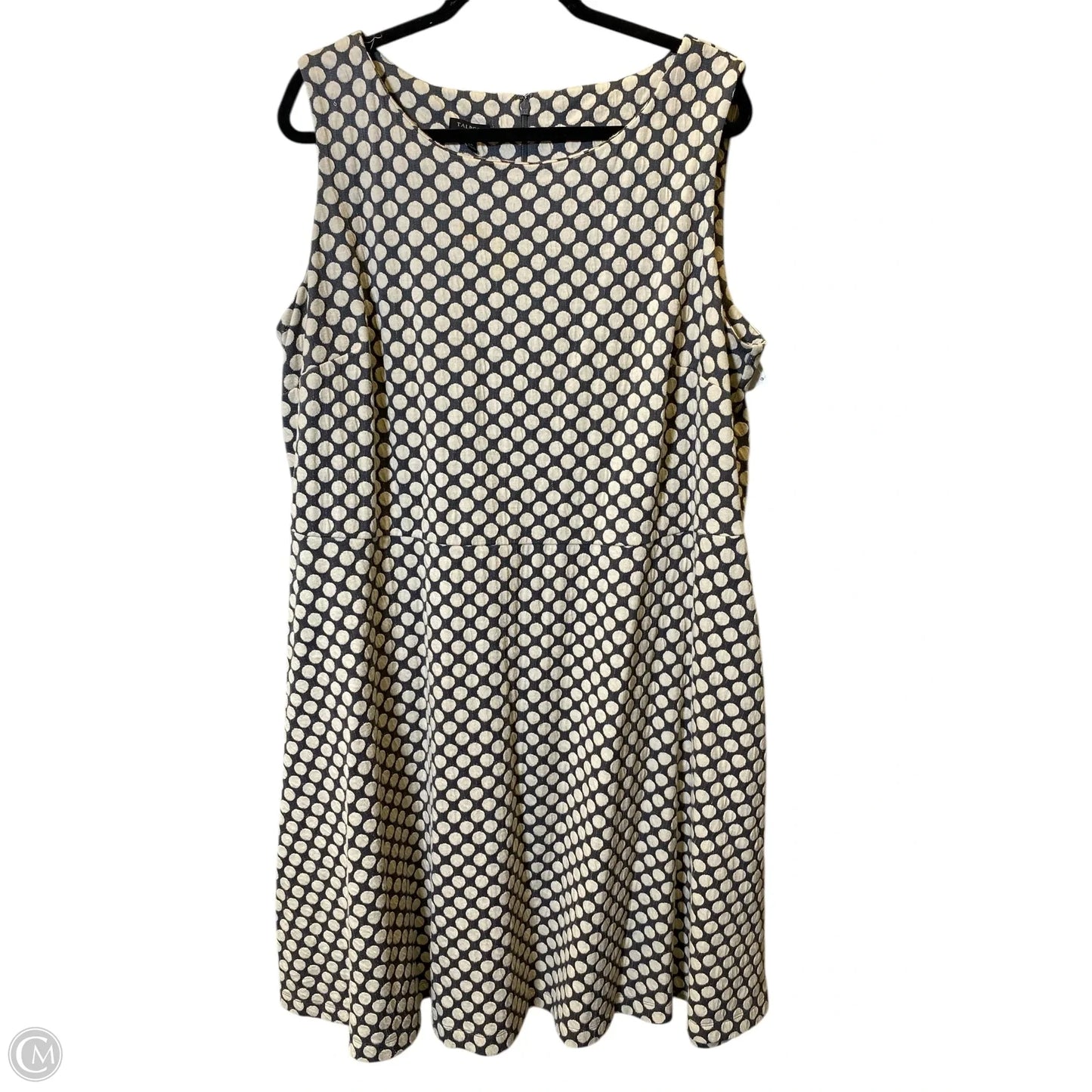 Dress Casual Short By Talbots In Cream & Grey, Size: 2x