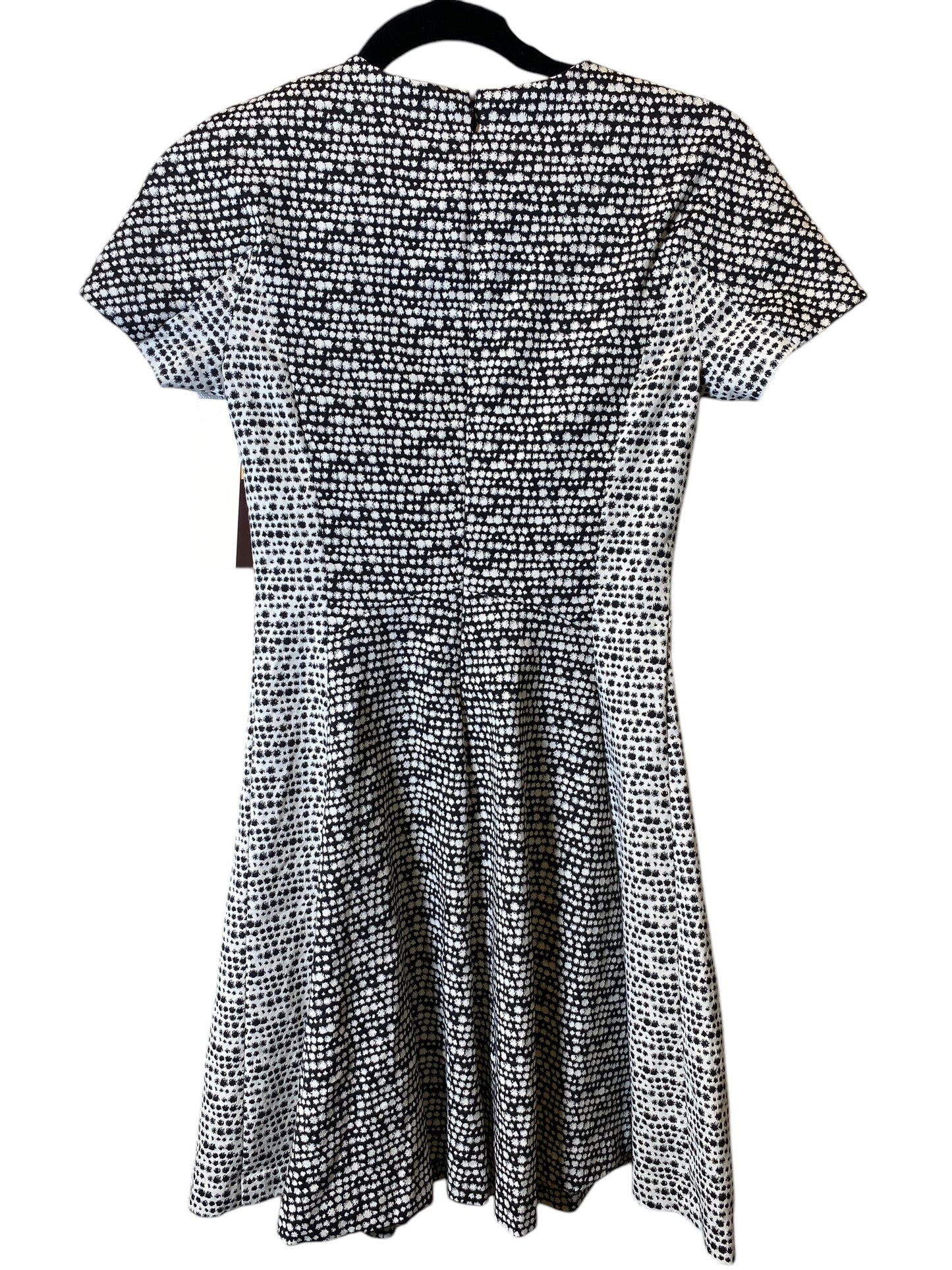 Dress Casual Midi By Banana Republic In Black & White, Size: Xs