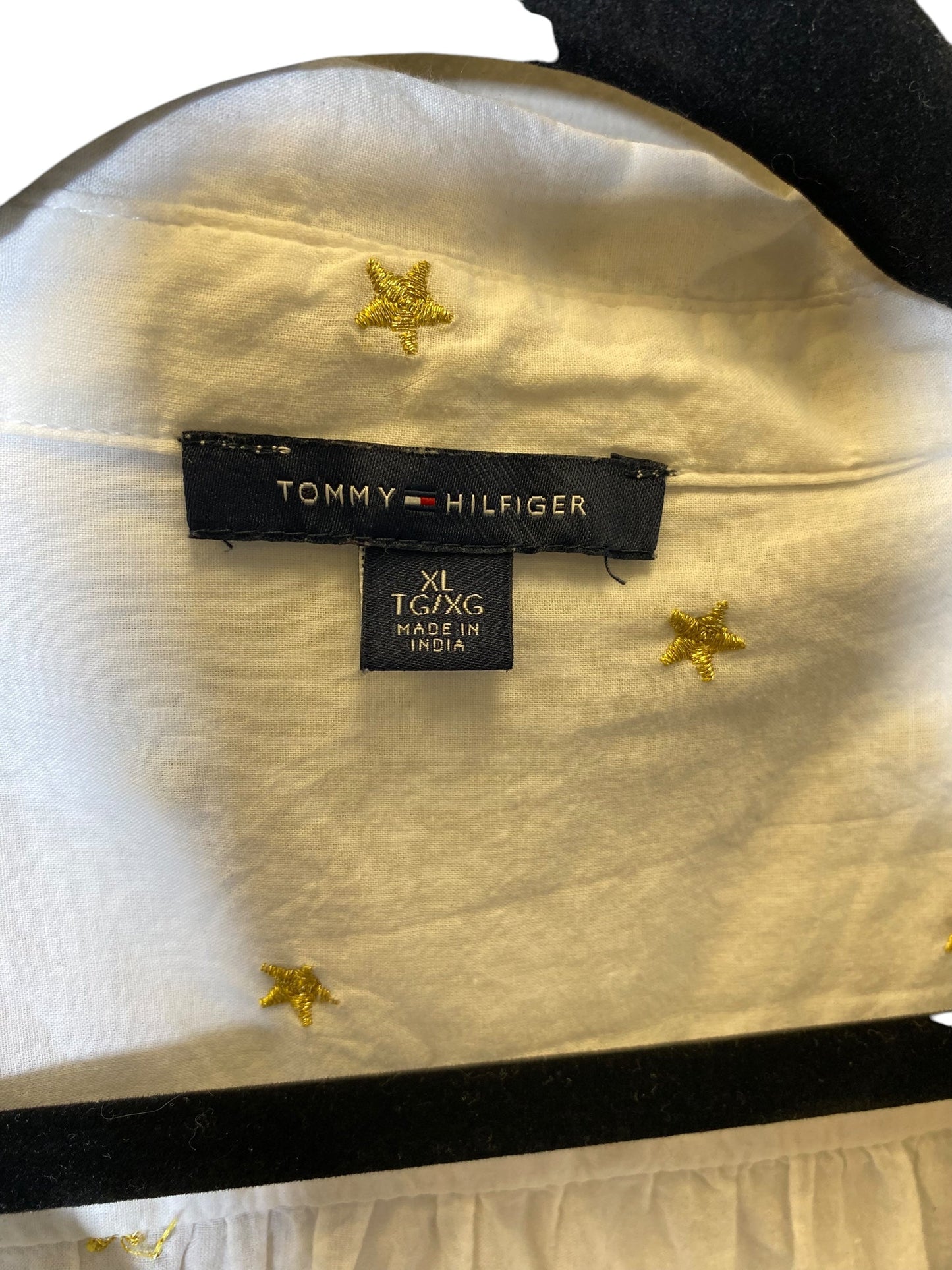 Top Long Sleeve By Tommy Hilfiger In Gold & White, Size: Xl