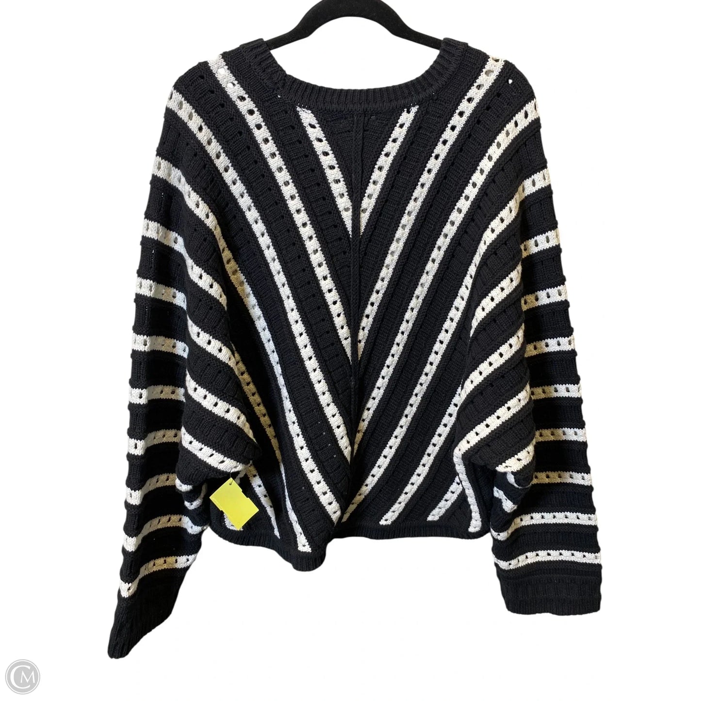 Sweater By Halogen In Black & White, Size: Xl