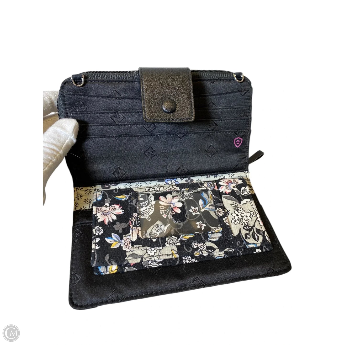 Wallet By Vera Bradley, Size: Medium