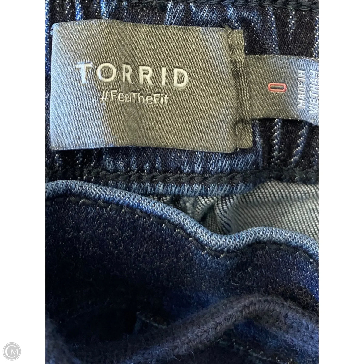 Jeans Cropped By Torrid In Blue Denim, Size: L