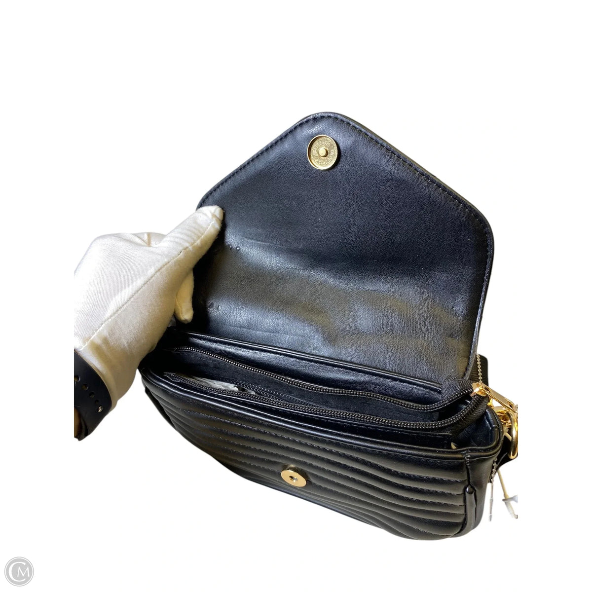 Crossbody By Clothes Mentor, Size: Medium