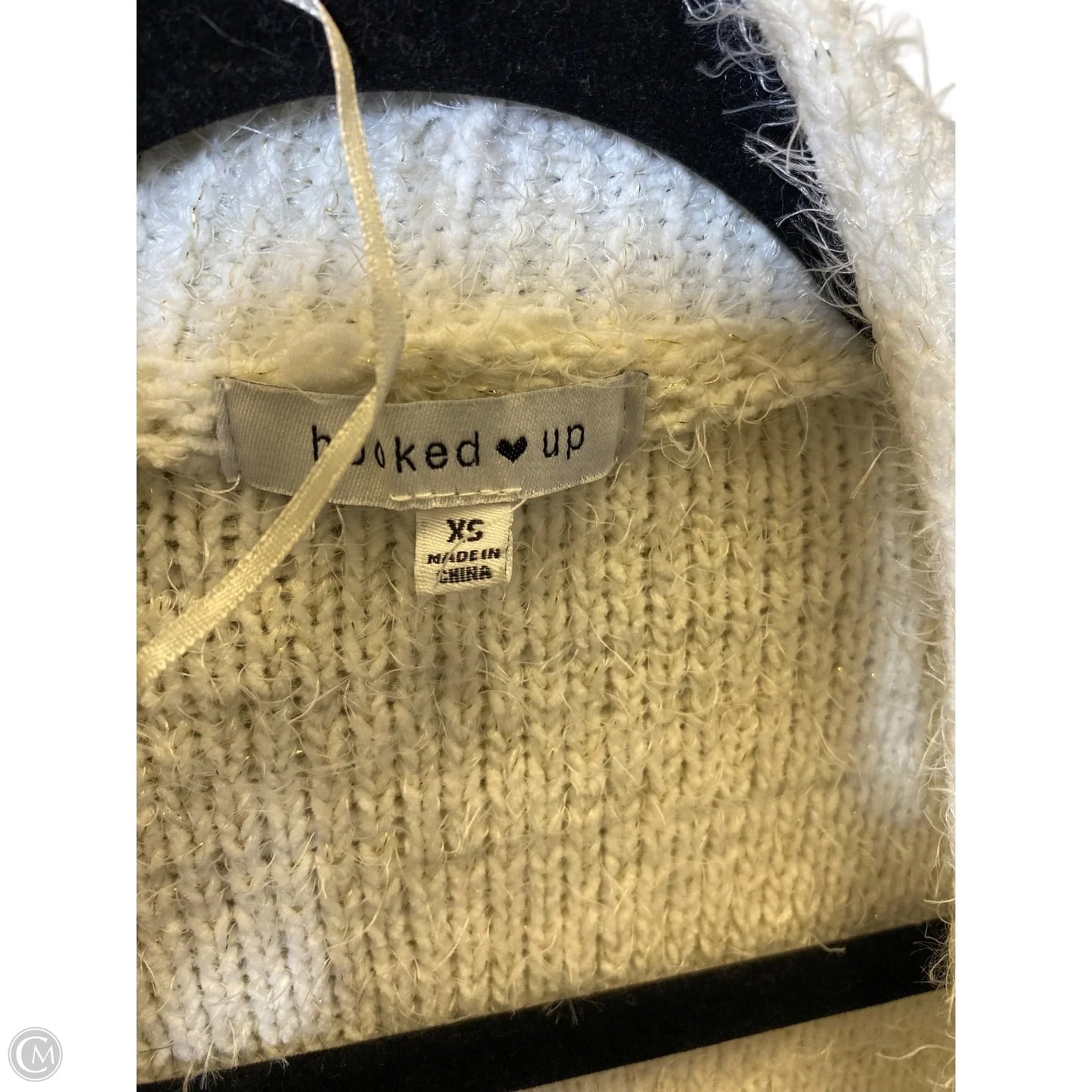 Cardigan By Clothes Mentor In Cream, Size: Xs