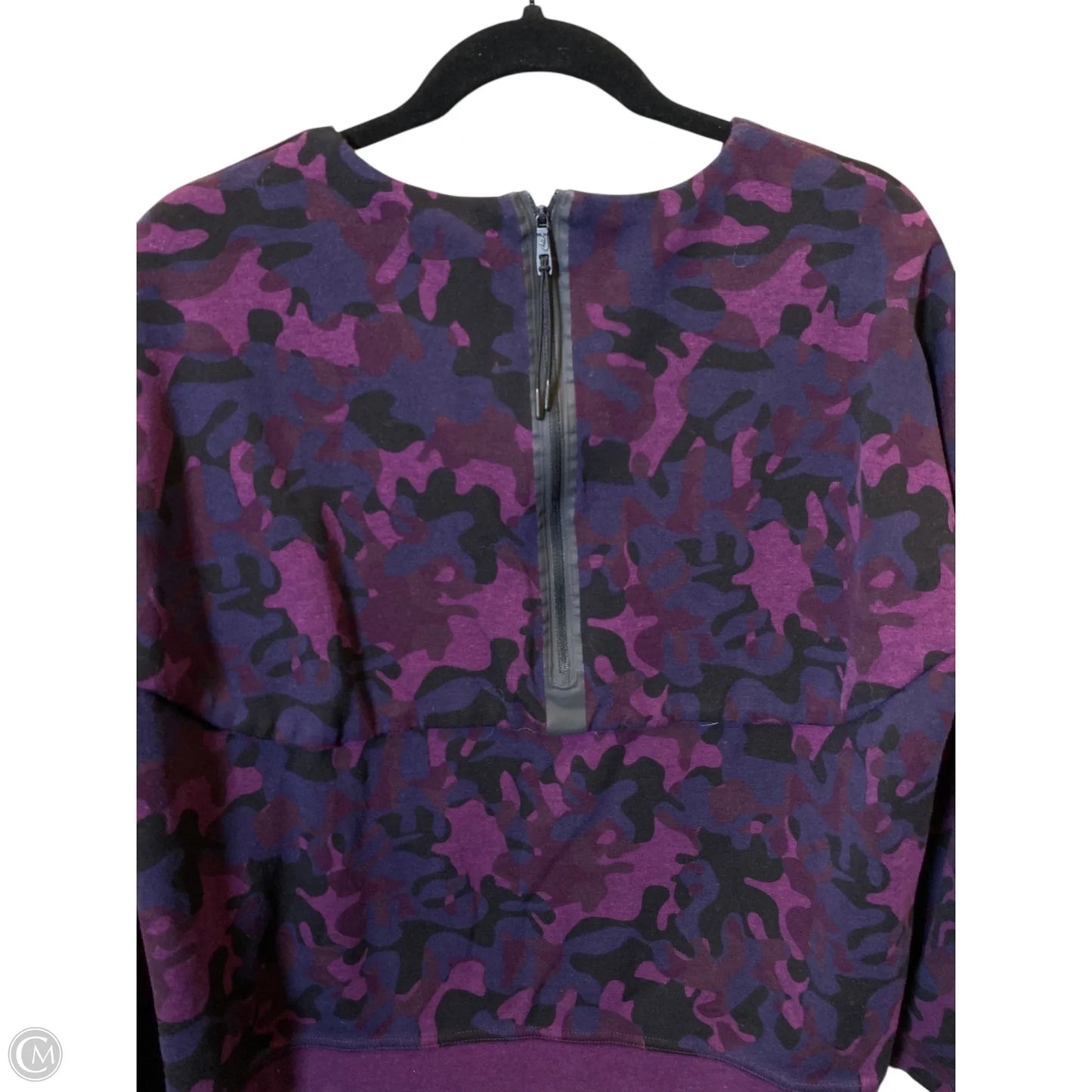 Athletic Sweatshirt Crewneck By Nike In Multi-colored, Size: Xl