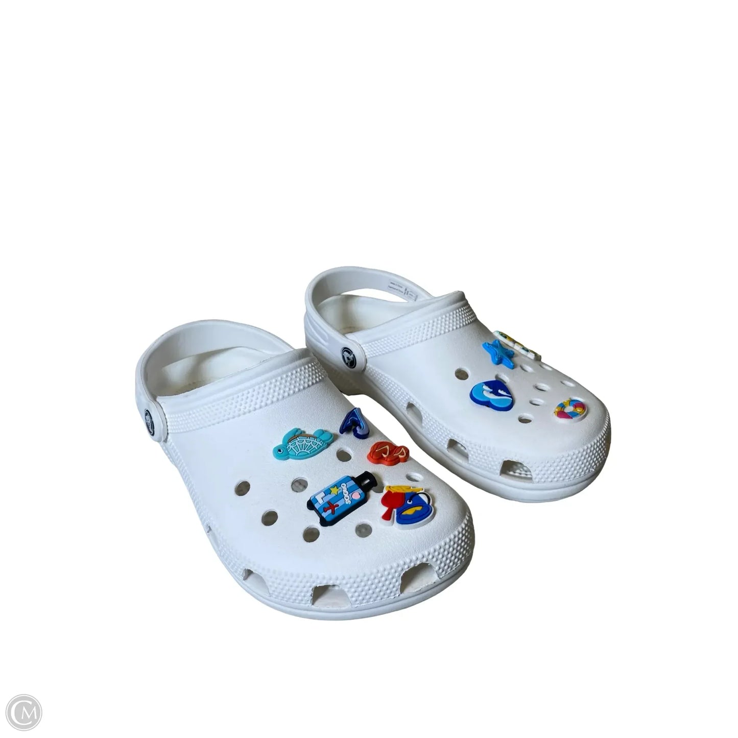 Shoes Flats By Crocs In White, Size: 8