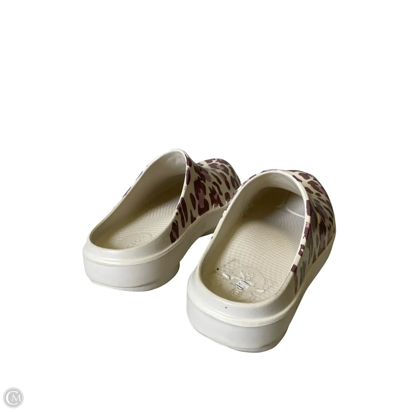 Shoes Flats By Oofos In Animal Print, Size: 7