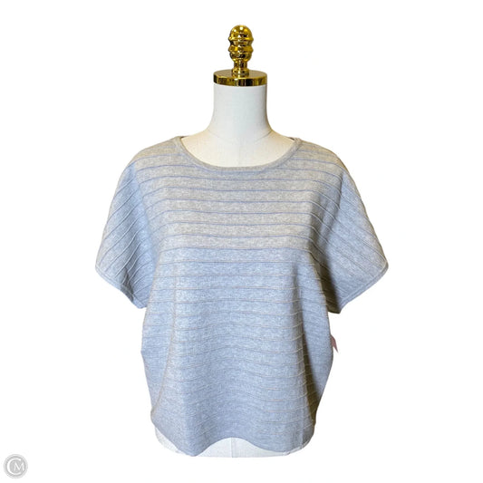 Top Short Sleeve By Tahari In Grey, Size: Xl