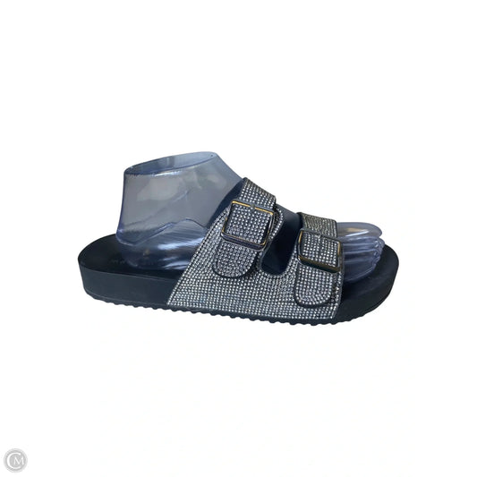 Sandals Flats By Madden Girl In Black & Silver, Size: 9