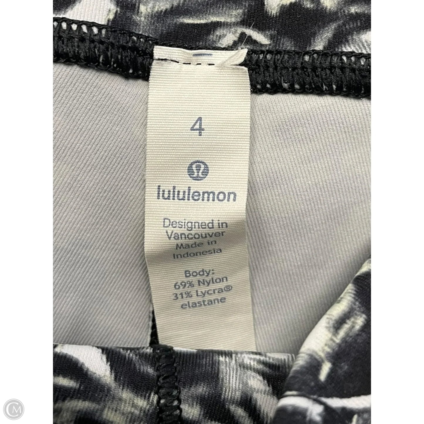 Athletic Leggings By Lululemon In Black & White, Size: 4