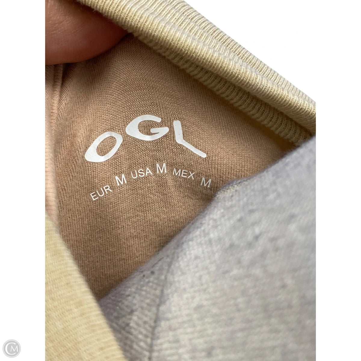 Top Long Sleeve By Ogl In Beige, Size: M