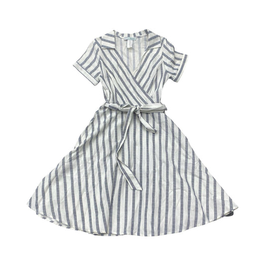 Dress Casual Midi By Eva Rose In Blue & White, Size:Xs