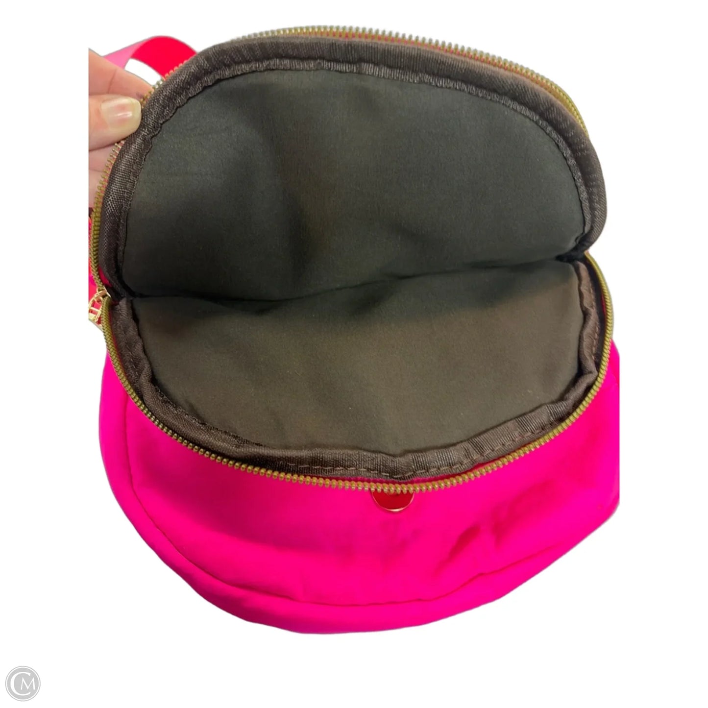 Crossbody By Clothes Mentor, Size: Medium