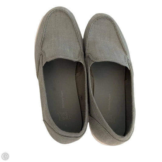 Shoes Flats By Time And Tru In Grey, Size: 9