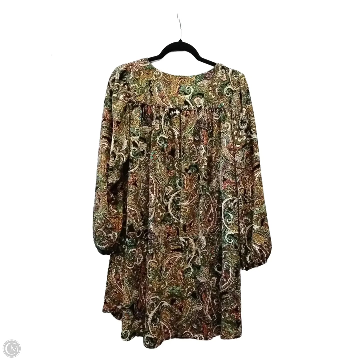 Dress Casual Short By Soho Apparel In Paisley Print, Size: Lp