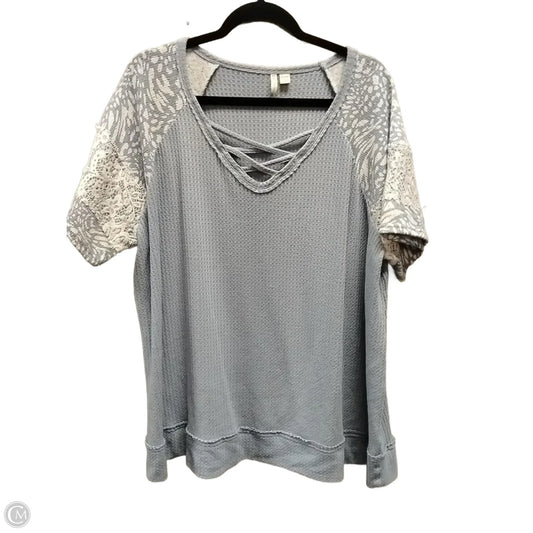 Top Short Sleeve By Cato In Blue & White, Size: 3x