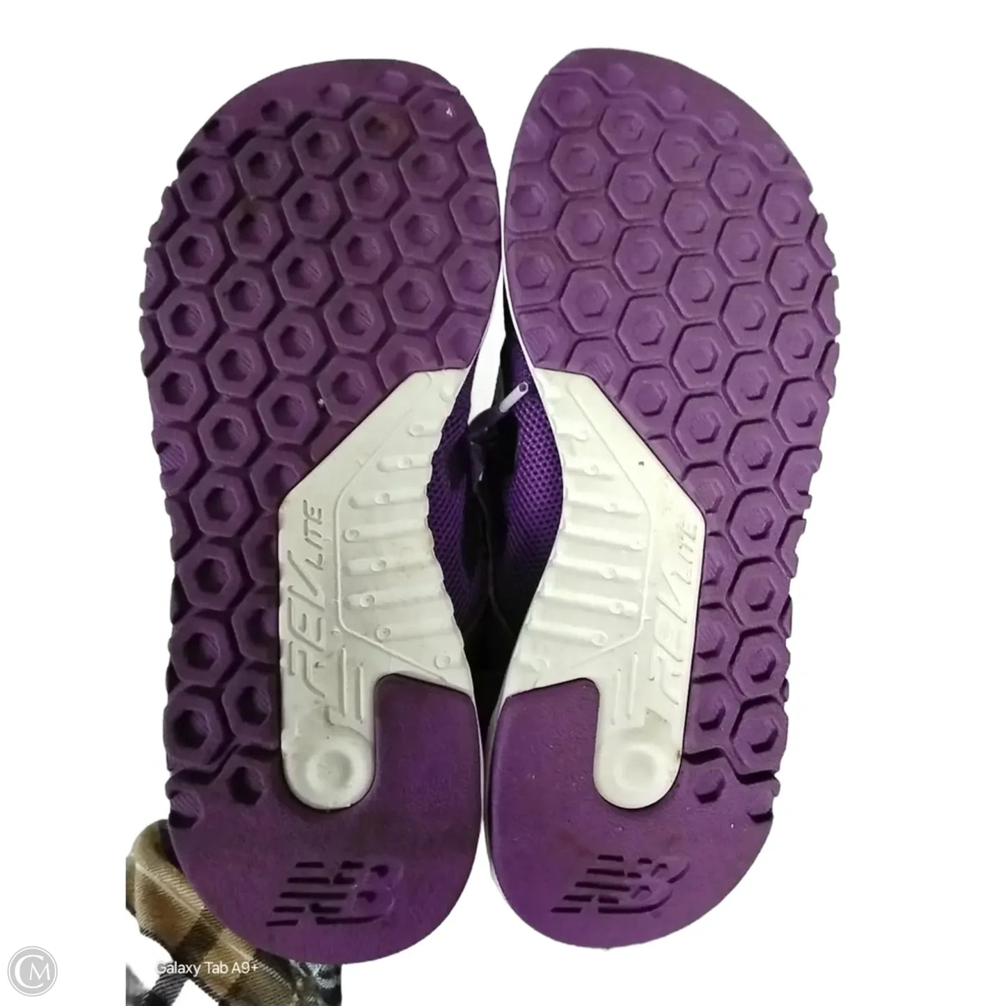 Shoes Athletic By New Balance In Purple, Size: 9