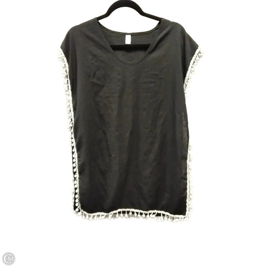 Blouse Short Sleeve By Clothes Mentor In Black & White, Size: 7