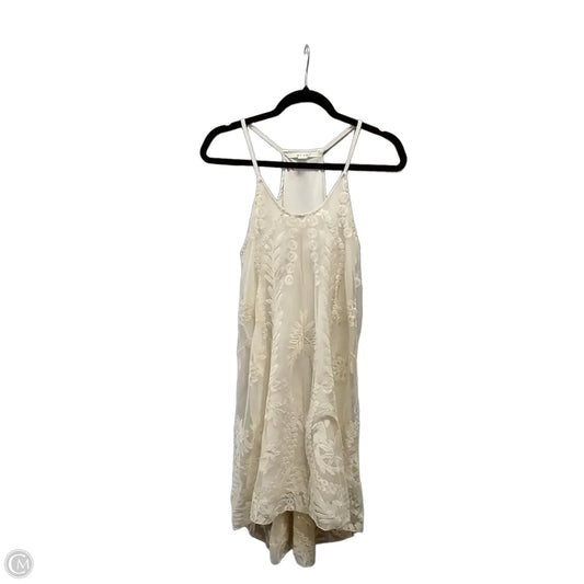 Dress Casual Short By Miami In Beige, Size: S
