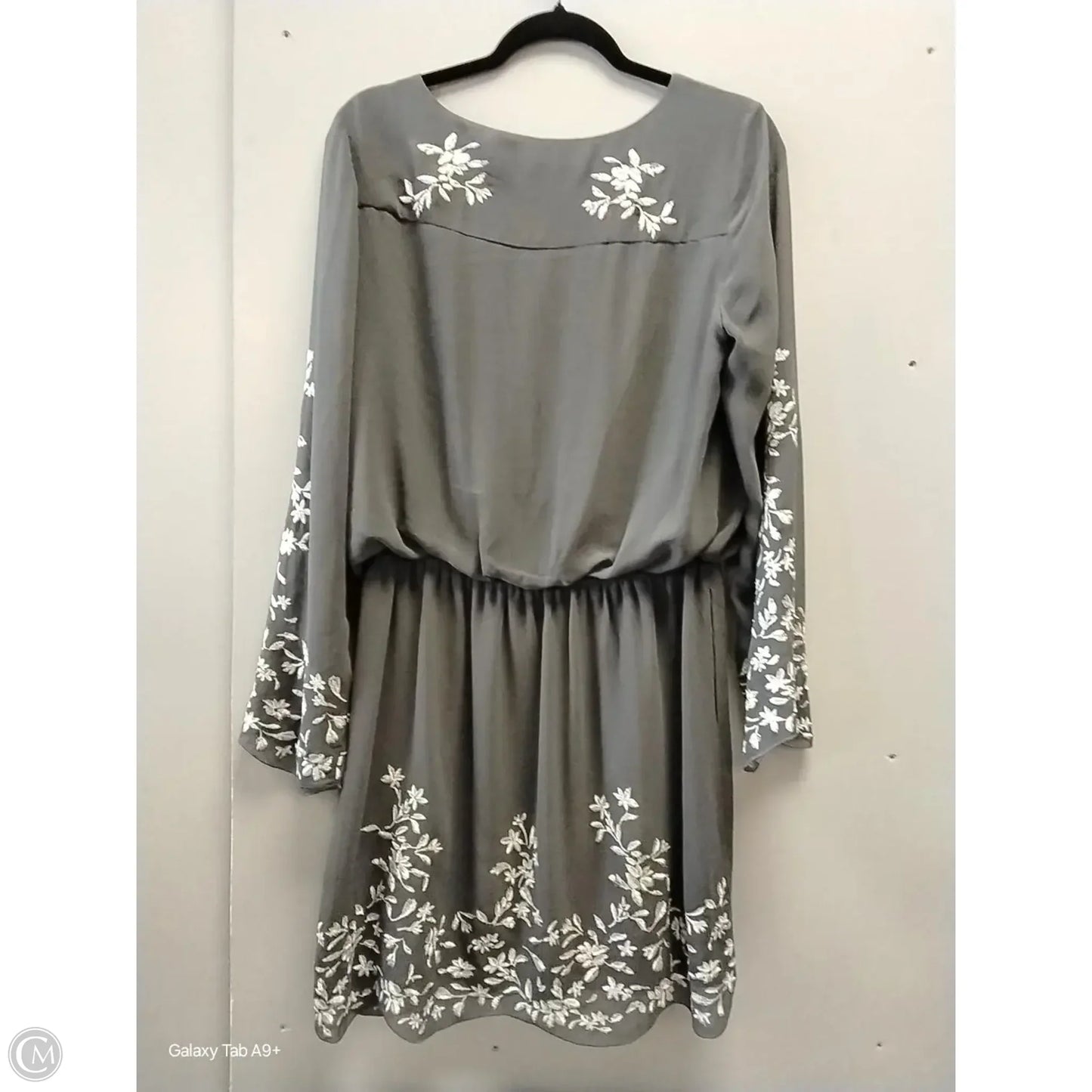 Dress Casual Midi By White House Black Market In Grey, Size: 8
