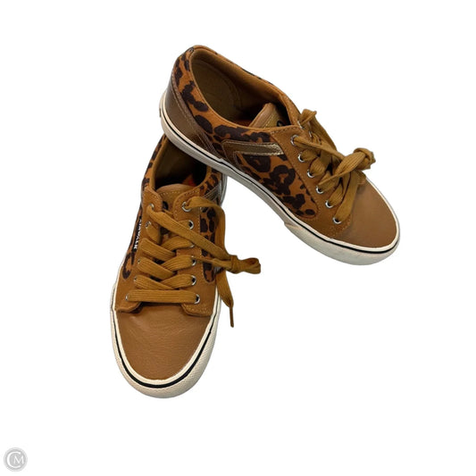 Shoes Sneakers By Airwalk In Animal Print, Size: 7