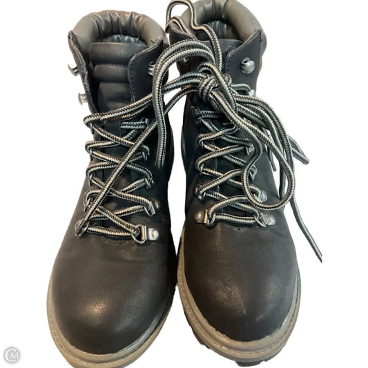 Boots Hiking By Clothes Mentor In Black, Size: 6