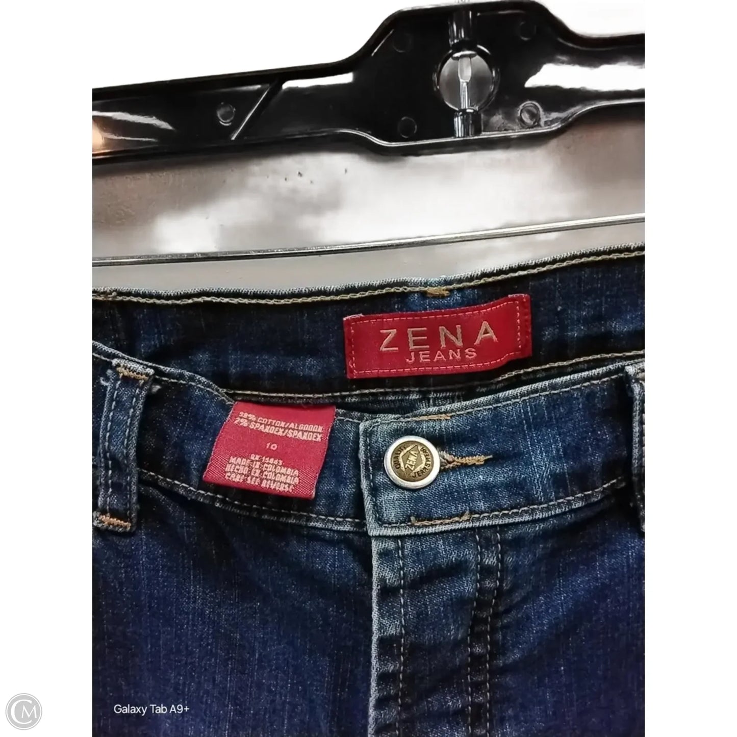 Jeans Cropped By Clothes Mentor In Blue Denim, Size: 10