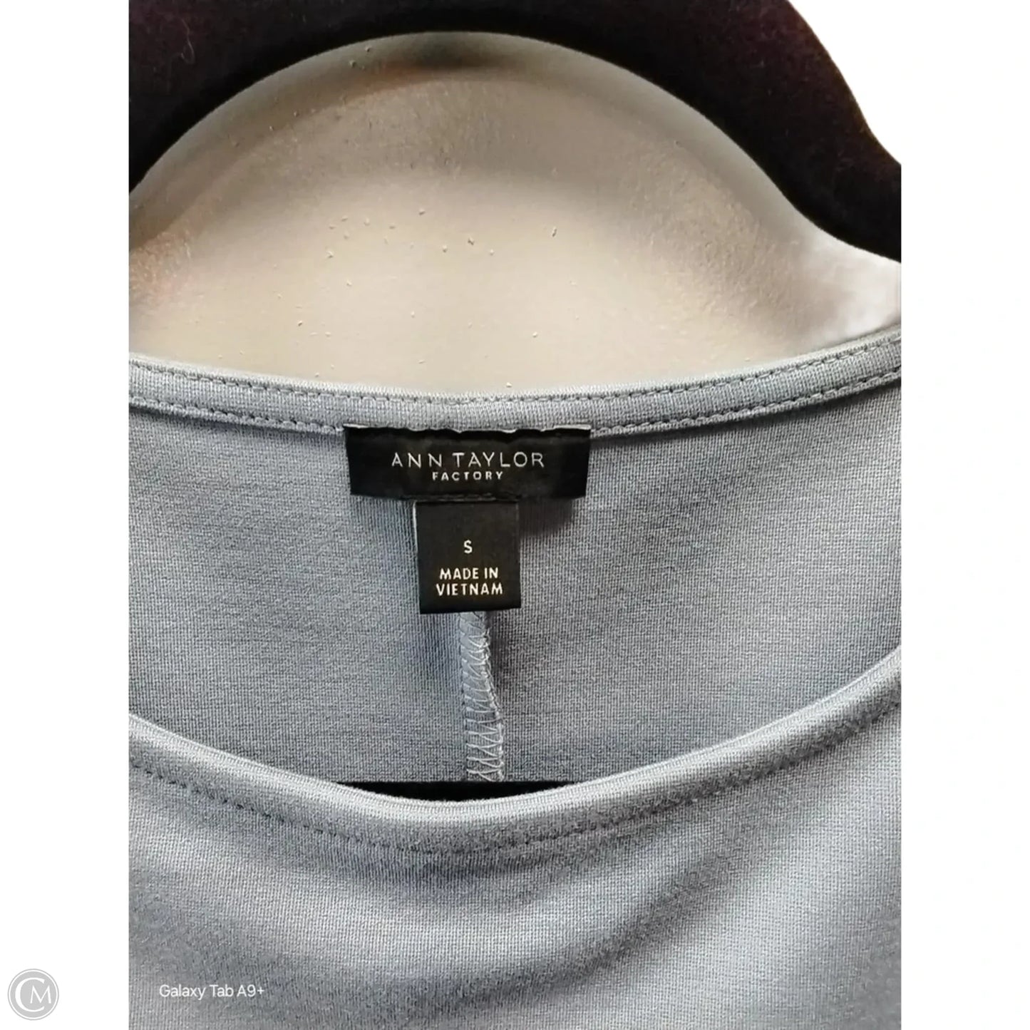 Top Sleeveless By Ann Taylor In Blue, Size: S