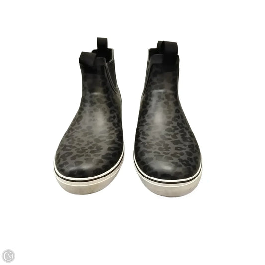 Boots Ankle Flats By Clothes Mentor In Animal Print, Size: 10
