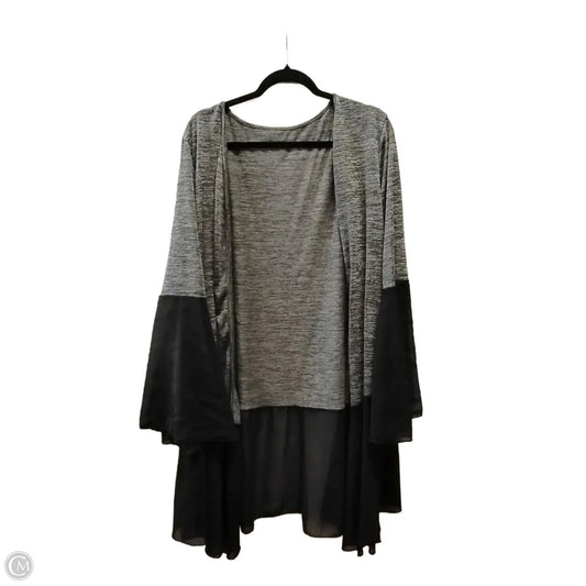 Cardigan By Clothes Mentor In Grey, Size: Onesize