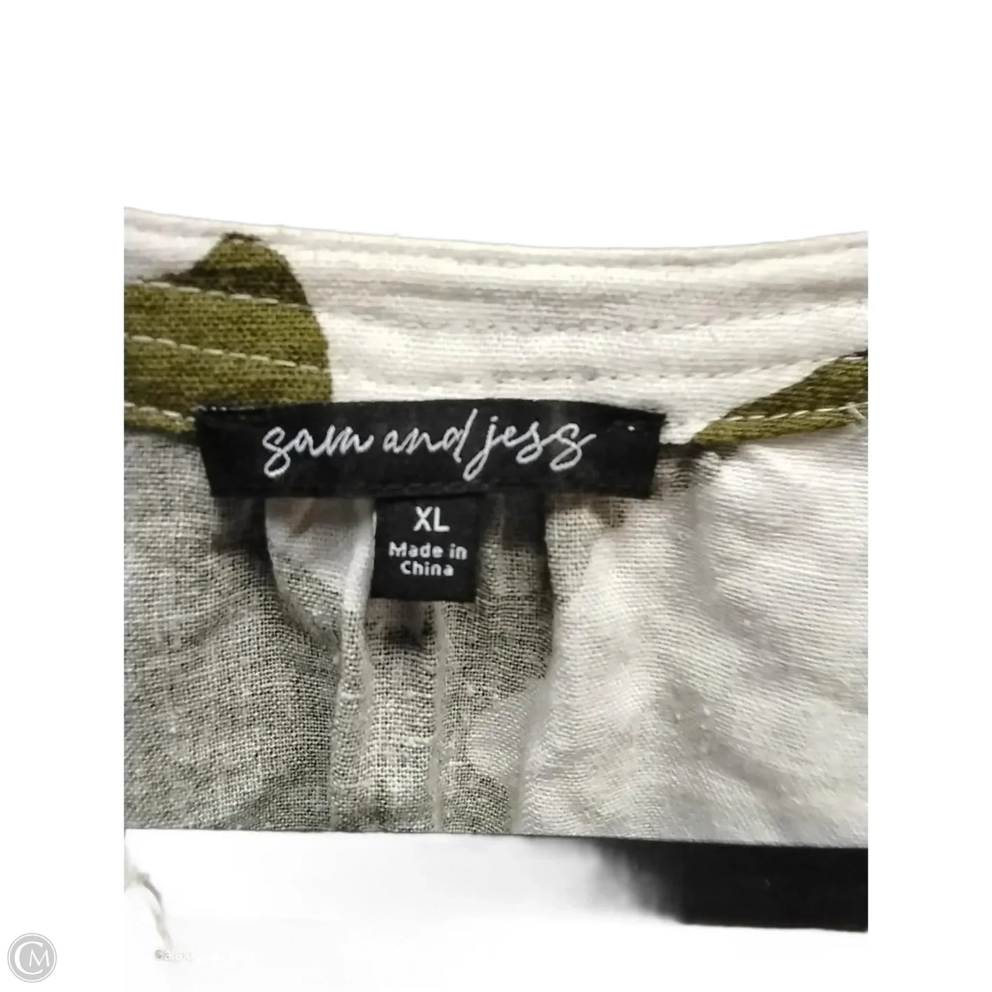 Blouse Short Sleeve By Clothes Mentor In Green, Size: Xl