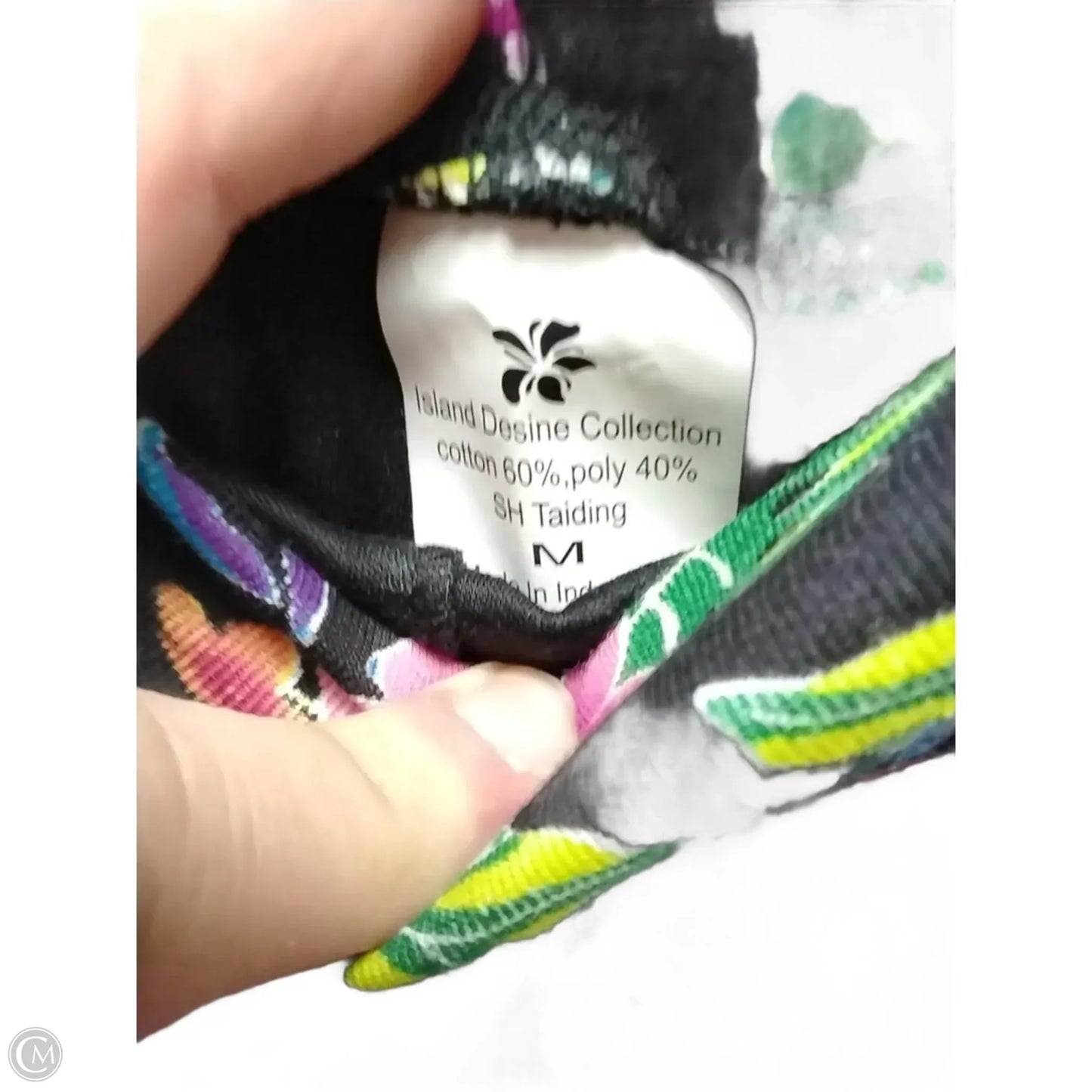 Shorts By Clothes Mentor In Rainbow Print, Size: M