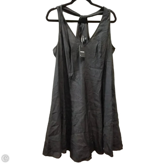 Dress Casual Short By Torrid In Black, Size: 18