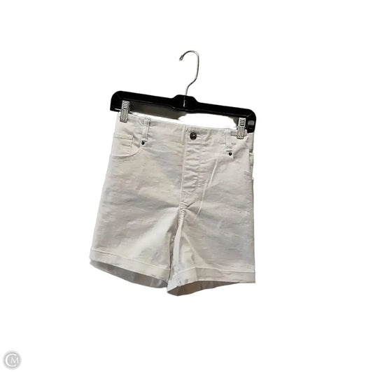Shorts By Time And Tru In White, Size: L