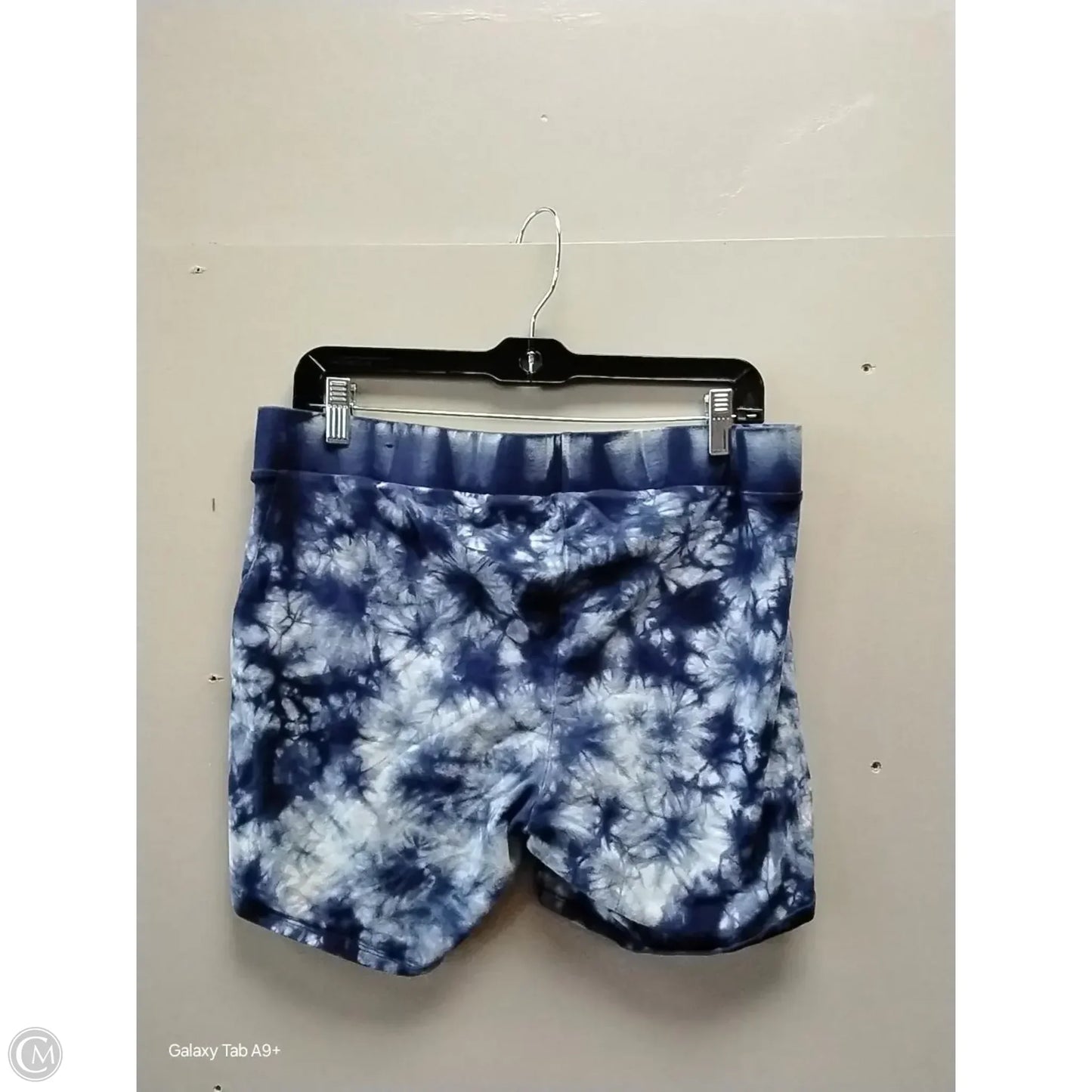 Athletic Shorts By Torrid In Tie Dye Print, Size: 2x
