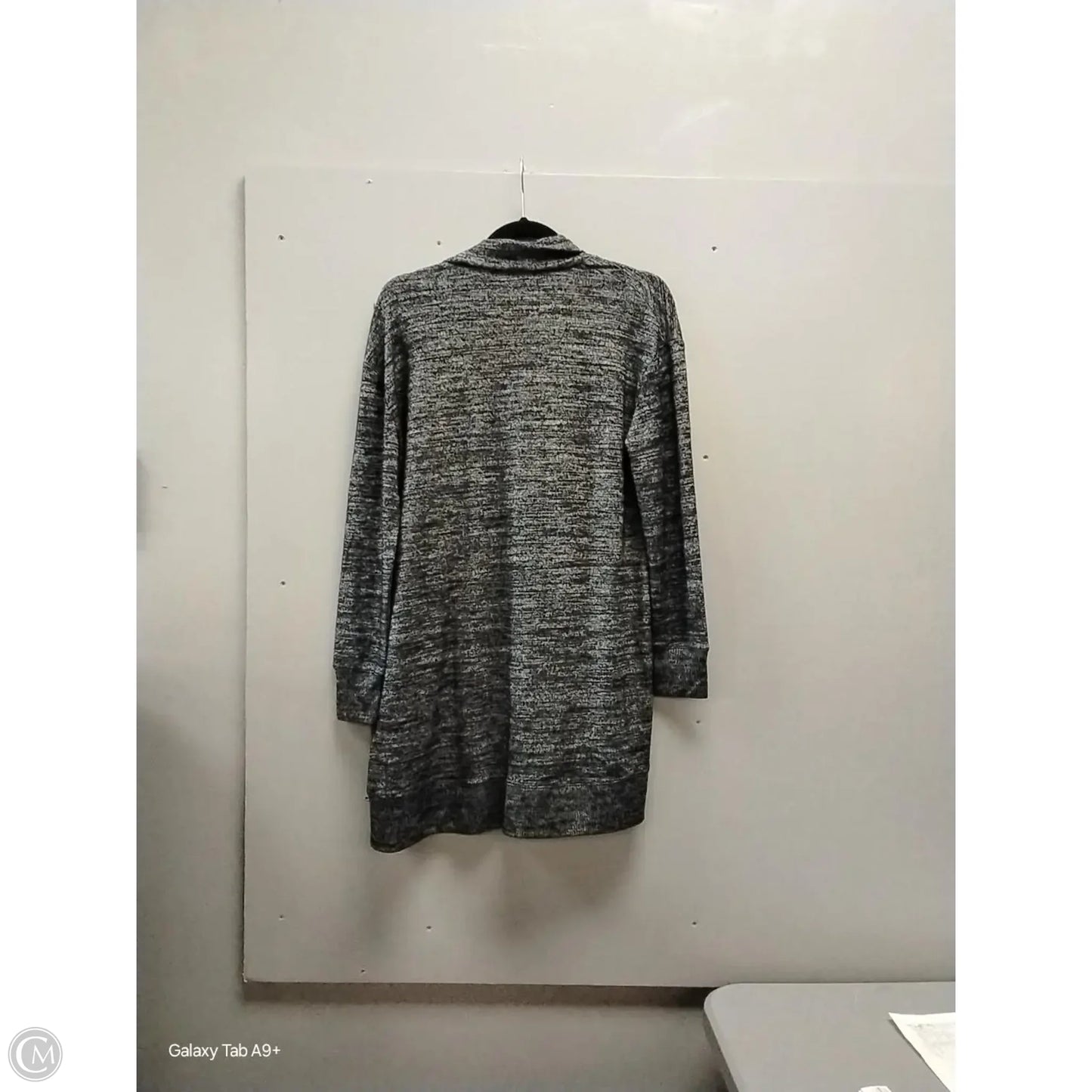 Cardigan By Gap In Grey, Size: M