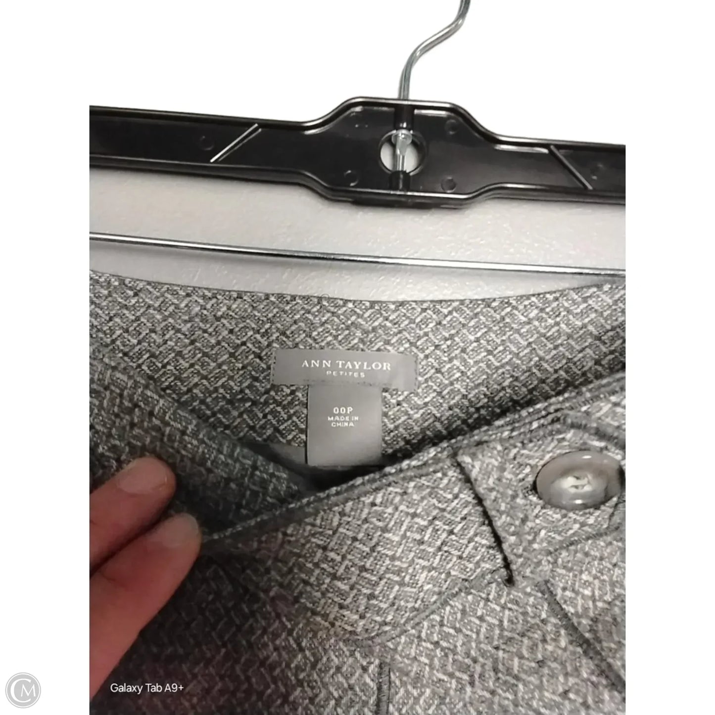 Skirt Maxi By Ann Taylor In Grey, Size: 0p