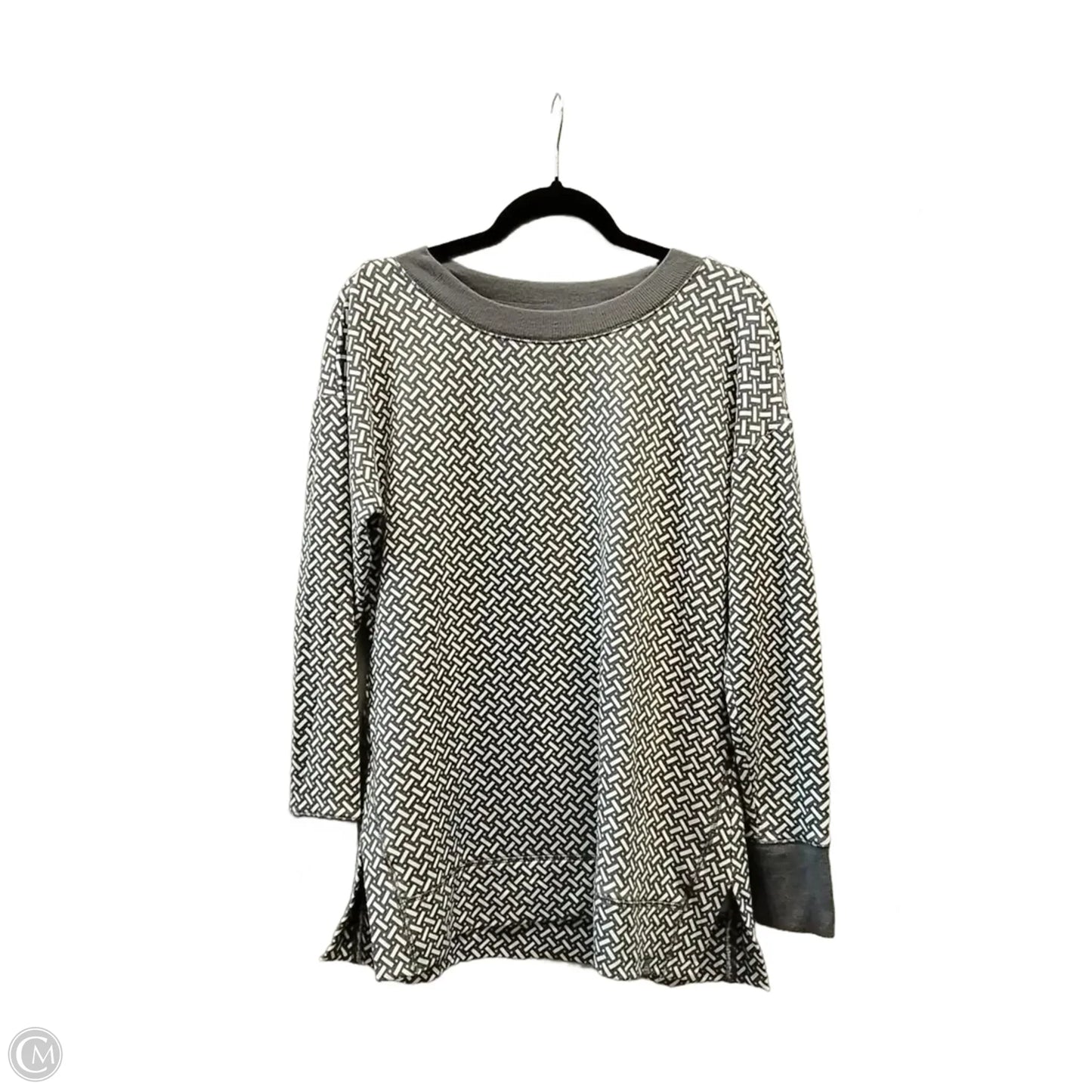 Top Long Sleeve By Talbots In Geometric Pattern, Size: M