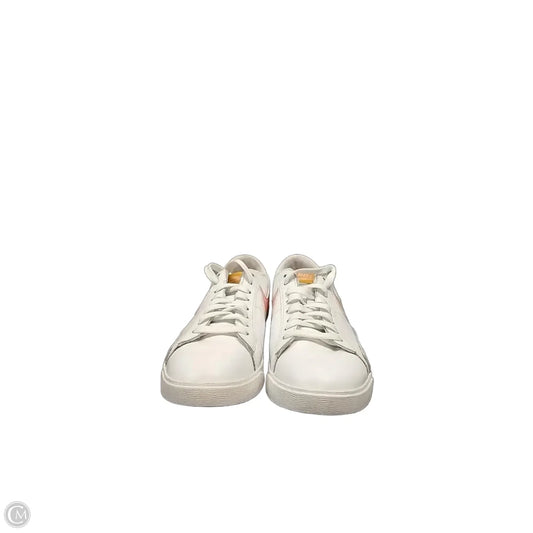 Shoes Sneakers By Nike In White, Size: 9