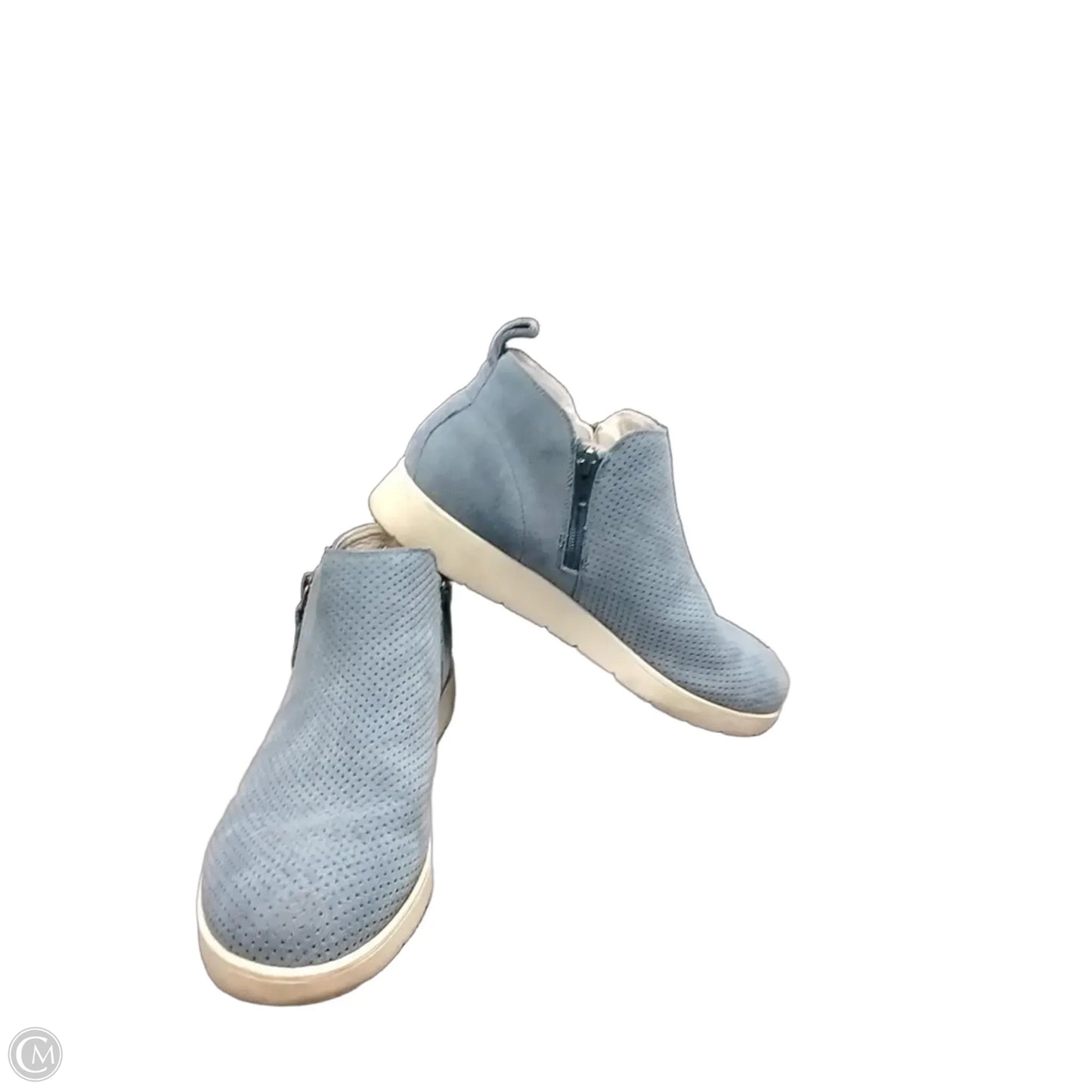 Shoes Sneakers By White Mountain In Blue, Size: 6.5