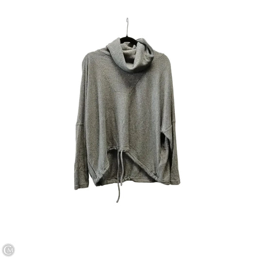 Sweater By Express In Grey, Size: Xl