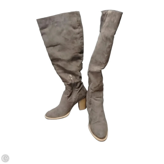 Boots Leather By Universal Thread In Brown, Size: 9.5